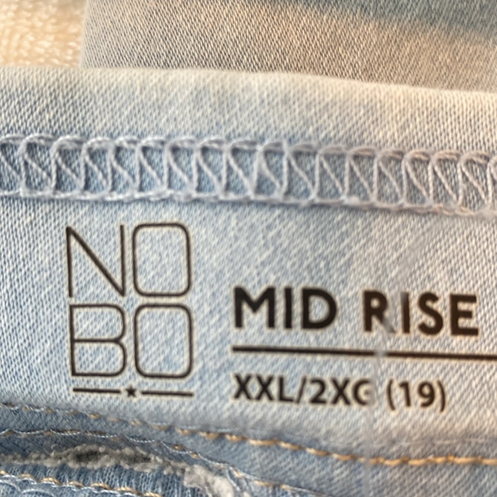 Light Blue Denim Jeans - Picture 2 of 6